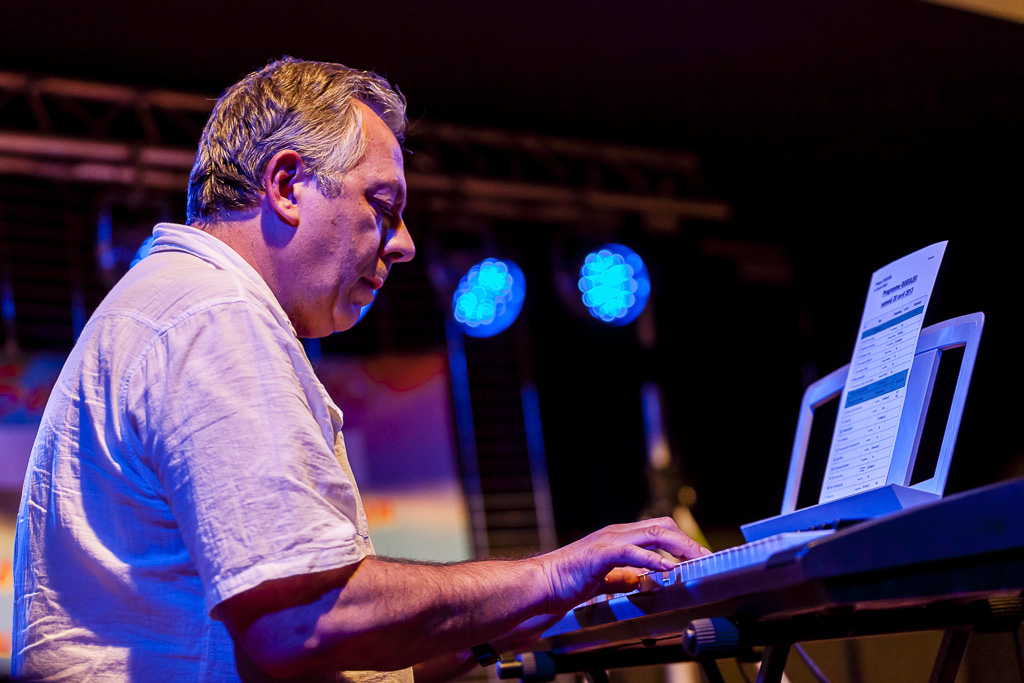 SOLA2013-80-1024